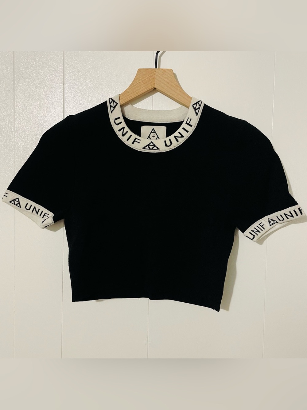 UNIF top